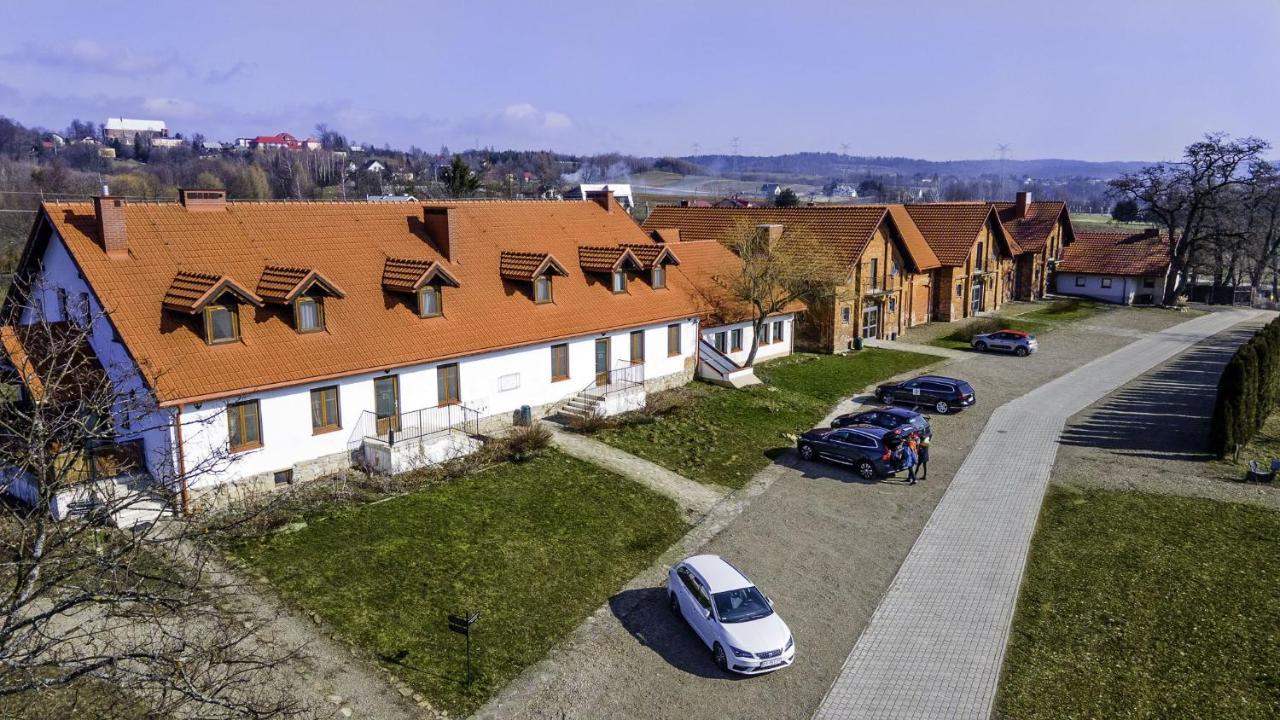 Dwor Kombornia - Folwark Extérieur photo